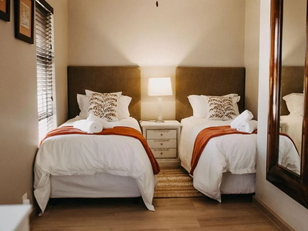 Cape Select Luxury Accommodation Durbanville Affittacamere